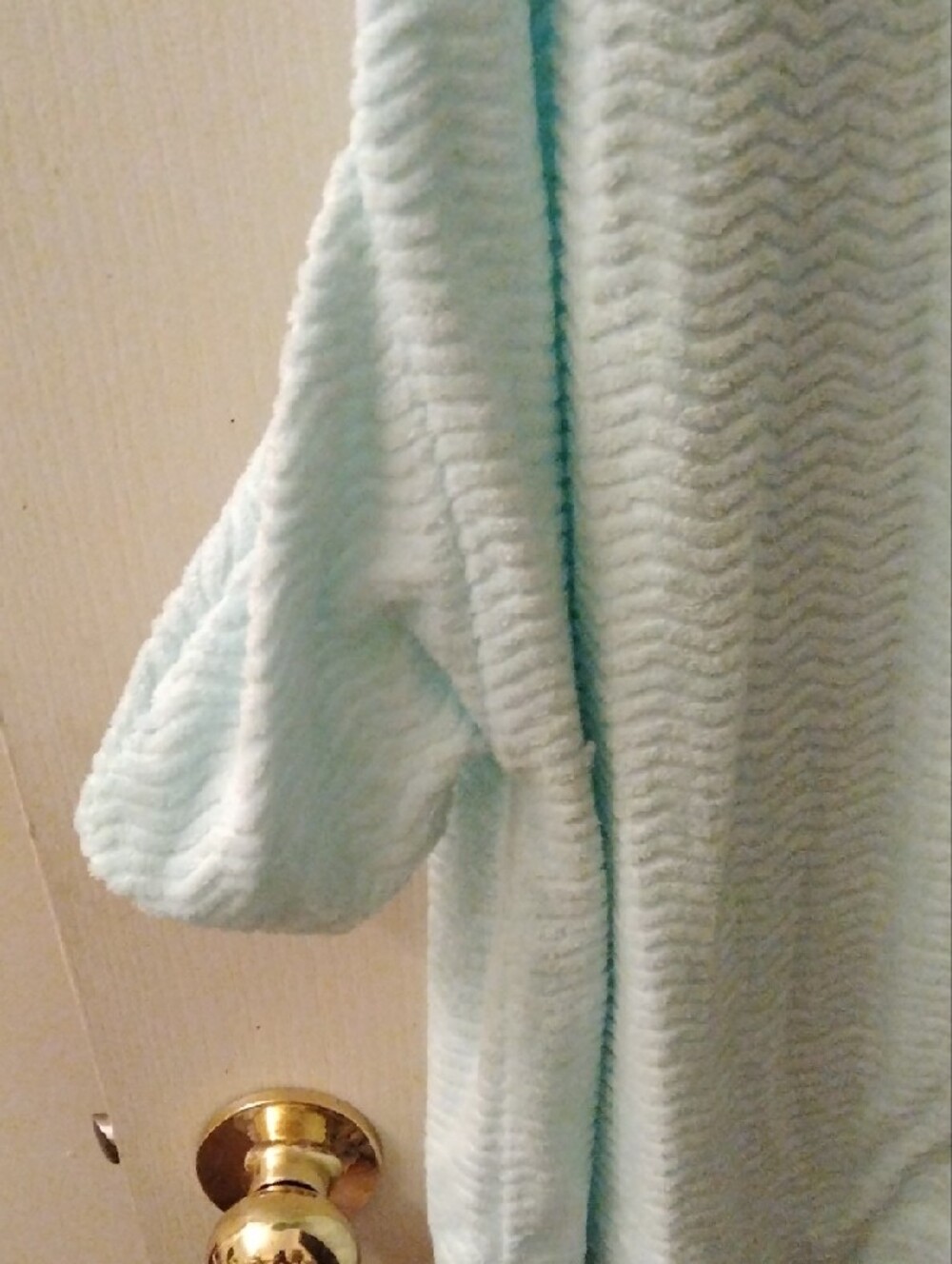 Light Aqua Button-Front Knit House Coat - Picture 5 of 11